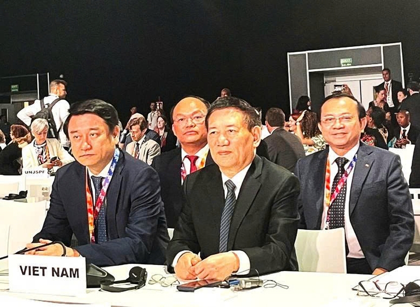 Vietnam attends 2025 International Conference on Financing for Development